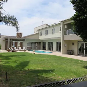 Bed & Breakfast Caxton Manor Cape Town